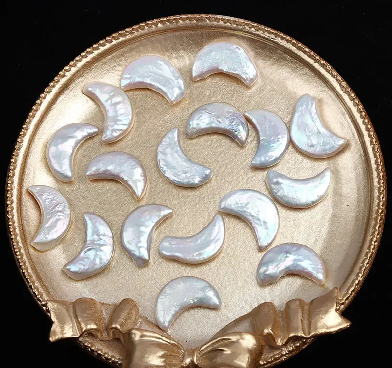【Live-Gary】Moon Baroque pearl clams(3-6 pcs moon pearls+1 Edison pearl)