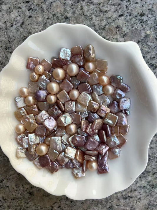 【Live-Gary】Cube-shaped Baroque Pearl clam (3-6pcs cube baroque pearls+1 edison pearl)