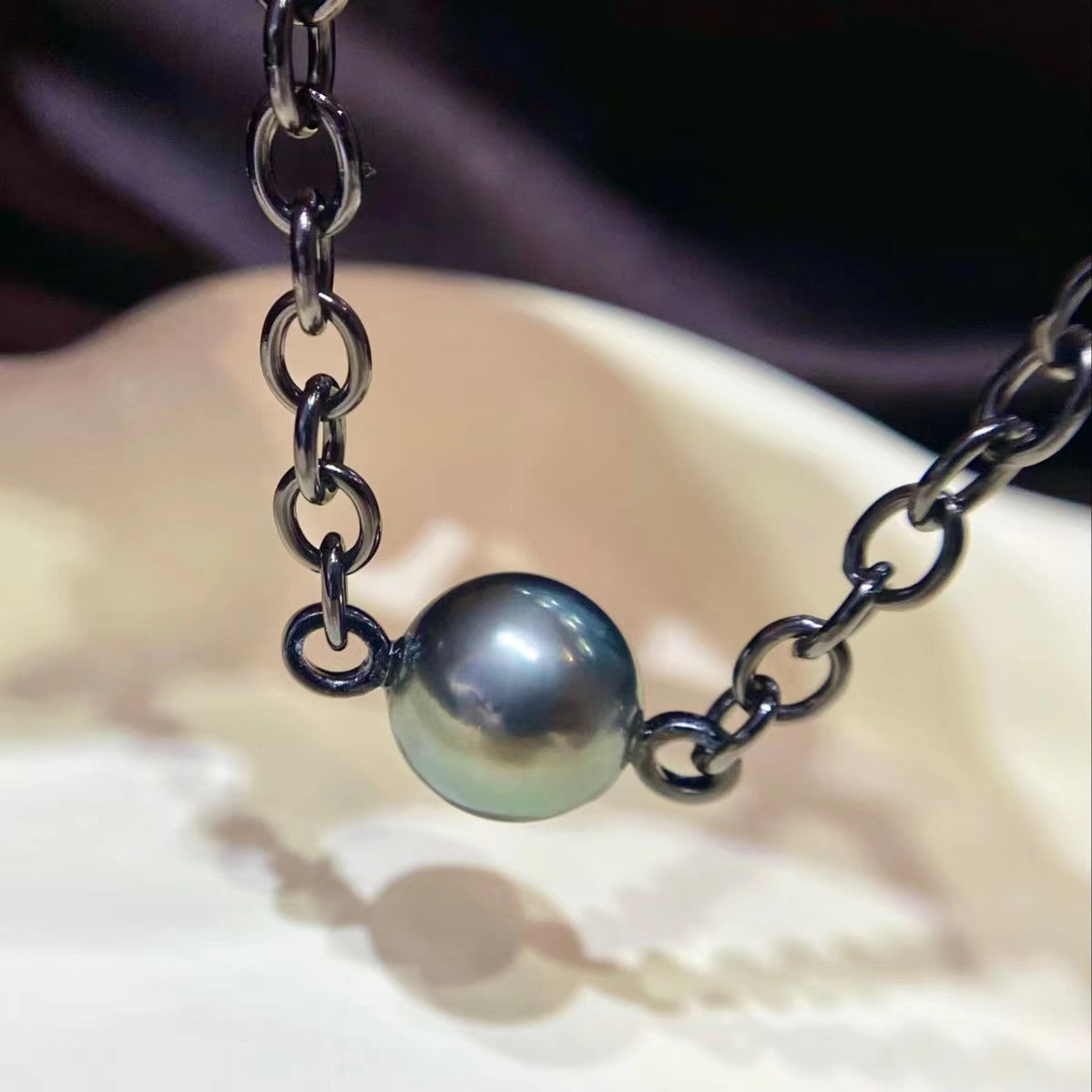 12-13mm M-design 12-13mm Tahitian Pearl Bracelet, S925 Black Sliver