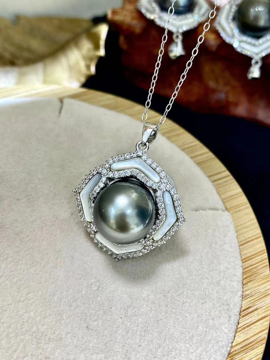 11-12mm Tahitian Pearl Fritillaria Pendent, S925 Sliver Setting