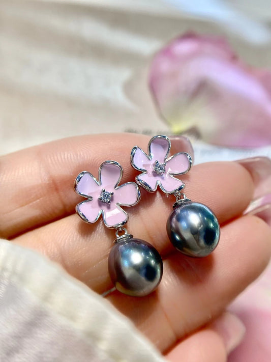 8-9mm Tahitian Pearl Tear Drop Pinky Flower Earring, S925 Sliver Setting