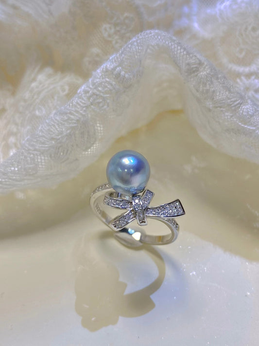 8-9mm Grey Akoya Pearl Bowknot Ring