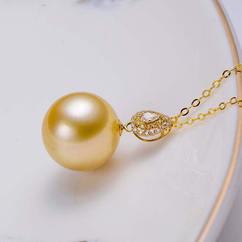 rich peach tip Nanyang gold pearl pendant natural sea pearl